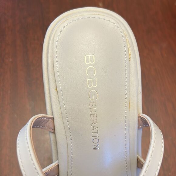 BCBGeneration sand strappy ankle wrap block heel open toed sandals Size 6 NWOT - Picture 4 of 10